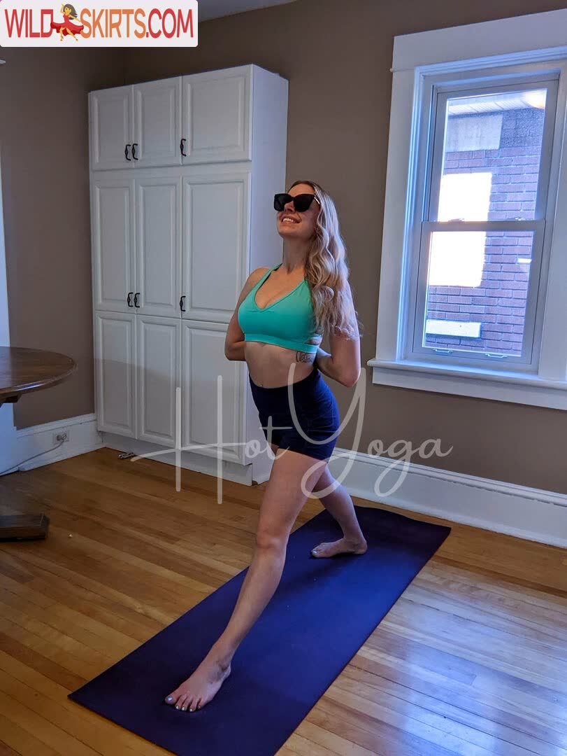 Hot-yoga nude leaked photo #48