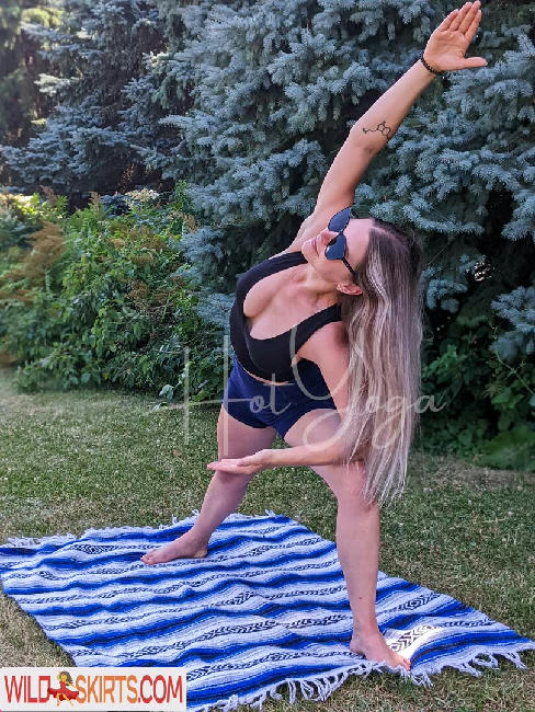 hot-yoga nude OnlyFans leaked photo #60