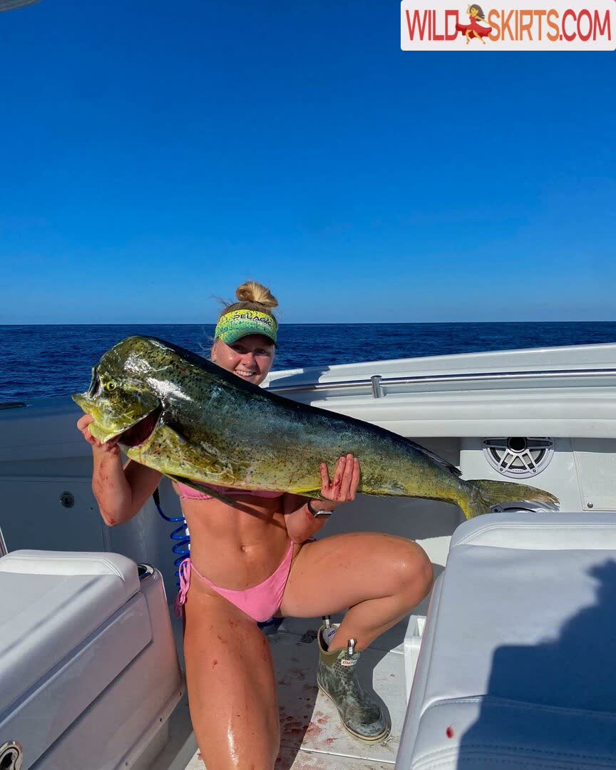 Hottest Fishing / Hunting girls / hotfishingbabes nude Instagram leaked photo #3