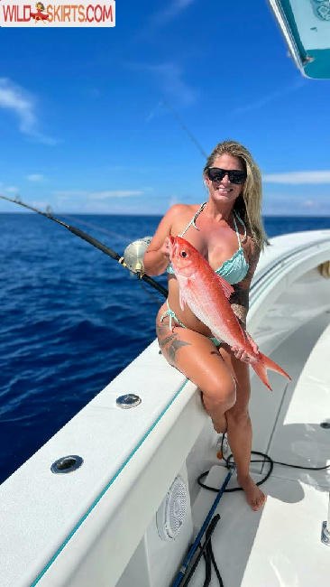 Hottest Fishing / Hunting girls / hotfishingbabes nude Instagram leaked photo #74