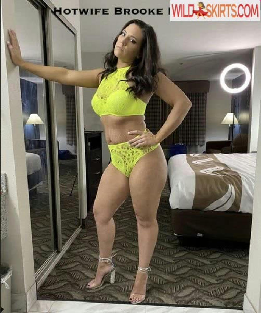 Hotwife Brooke Blaze / hotwife_brooke_blaze_official / hotwife_brookeblaze nude OnlyFans, Instagram leaked photo #1