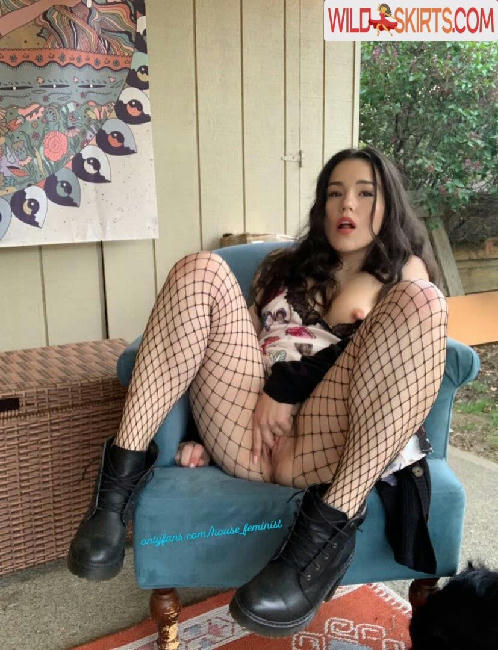 house_feminist / House_Feminist / Sweatpants Cher nude OnlyFans, Instagram leaked photo #57