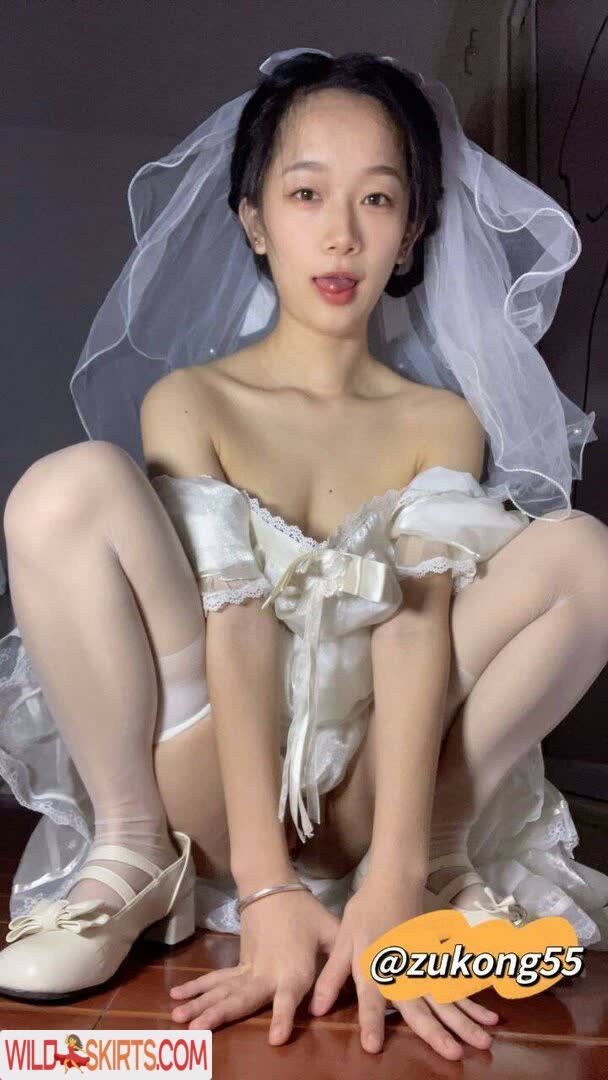 Hujiaozi33 nude leaked photo #2