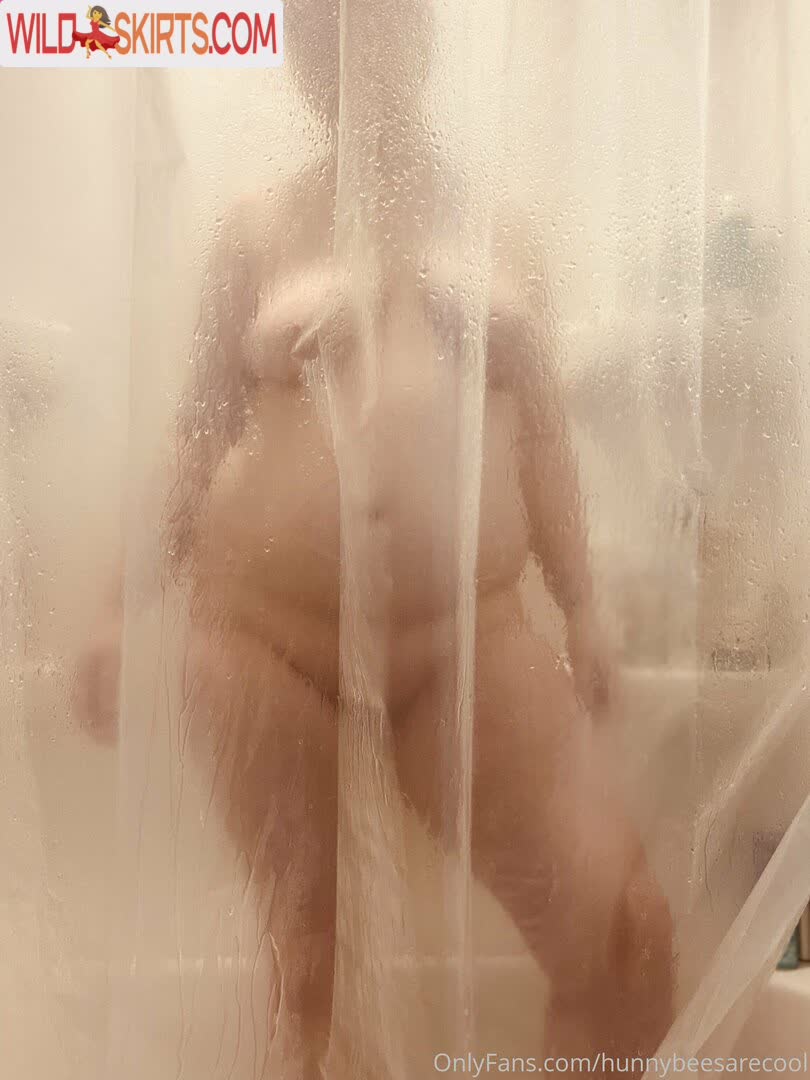 Hunnybeesarecool nude leaked photo #60