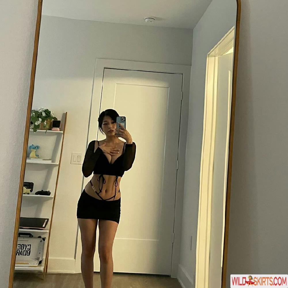 Hyoon / Aikuros / hyoon nude OnlyFans, Instagram leaked photo #3