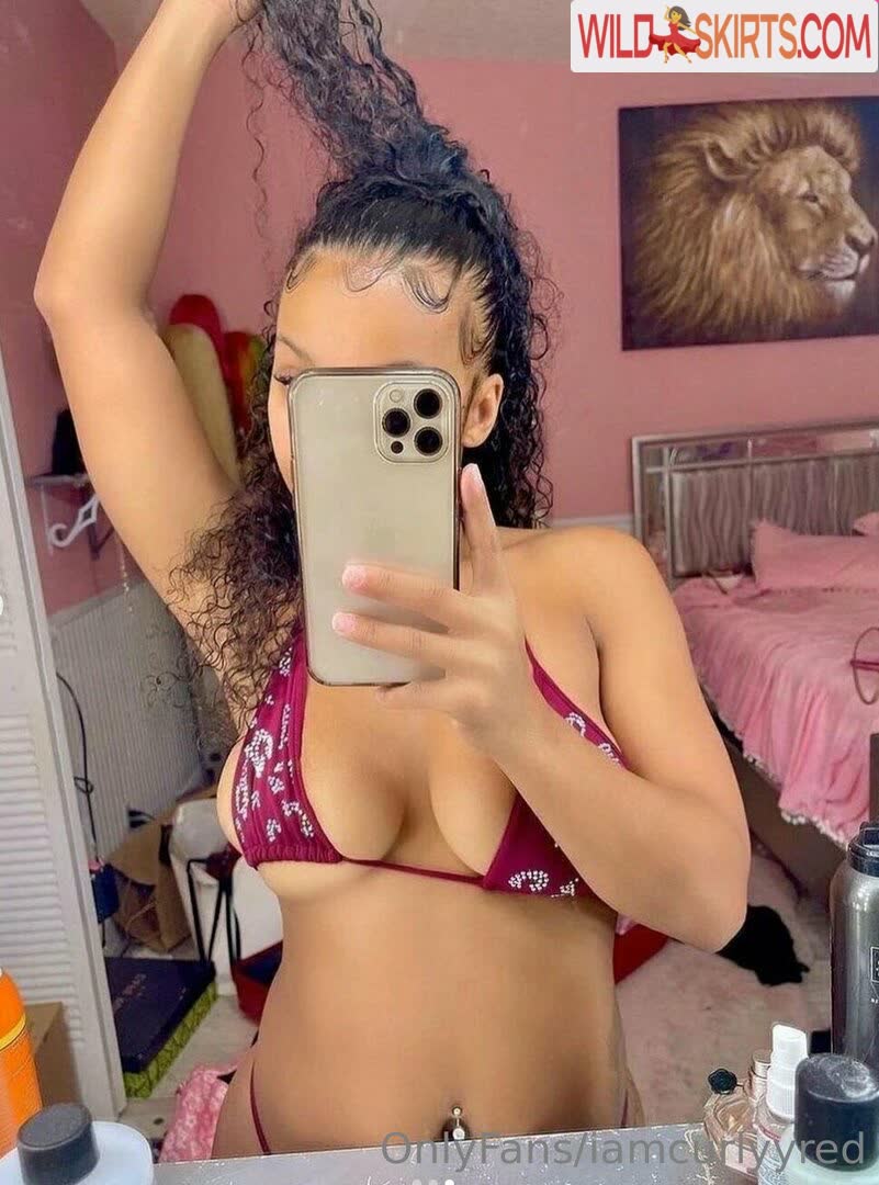 Iamcurlyyred nude leaked photo #38