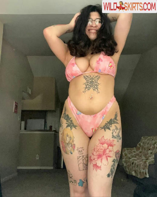 IiIjiggles / IiIjiggles / idali.guebara18 / jigglesssss / peachyidali nude OnlyFans, Instagram leaked photo #14