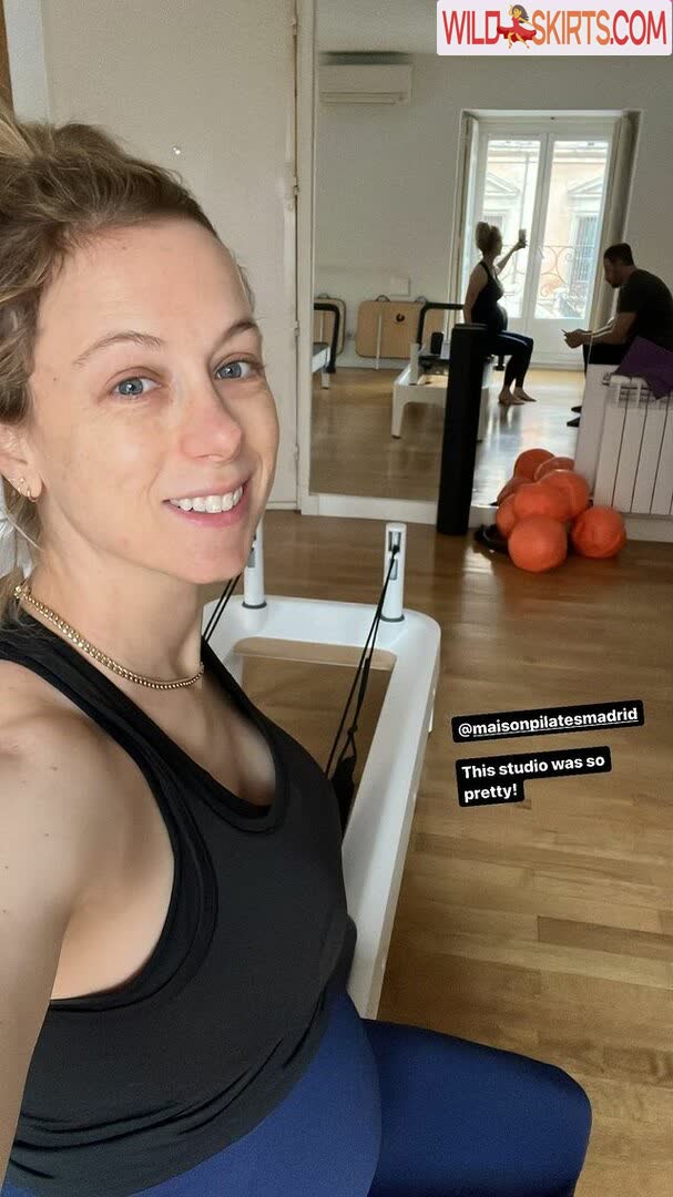 Iliza Shlesinger / ilizas nude Instagram leaked photo #14