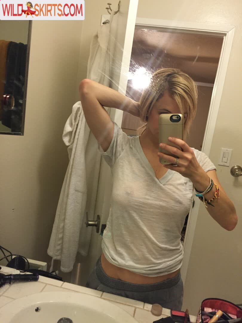 Iliza Shlesinger / ilizas nude Instagram leaked photo #10