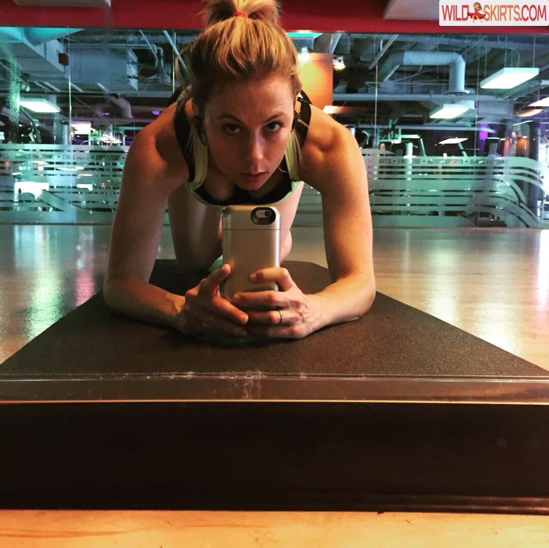 Iliza Shlesinger / ilizas nude Instagram leaked photo #13