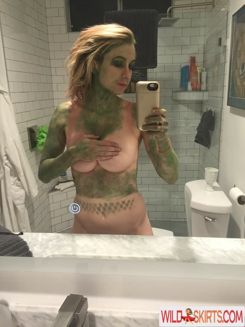 Iliza Shlesinger nude leaked photo #196