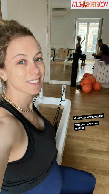 Iliza Shlesinger / ilizas nude Instagram leaked photo #233