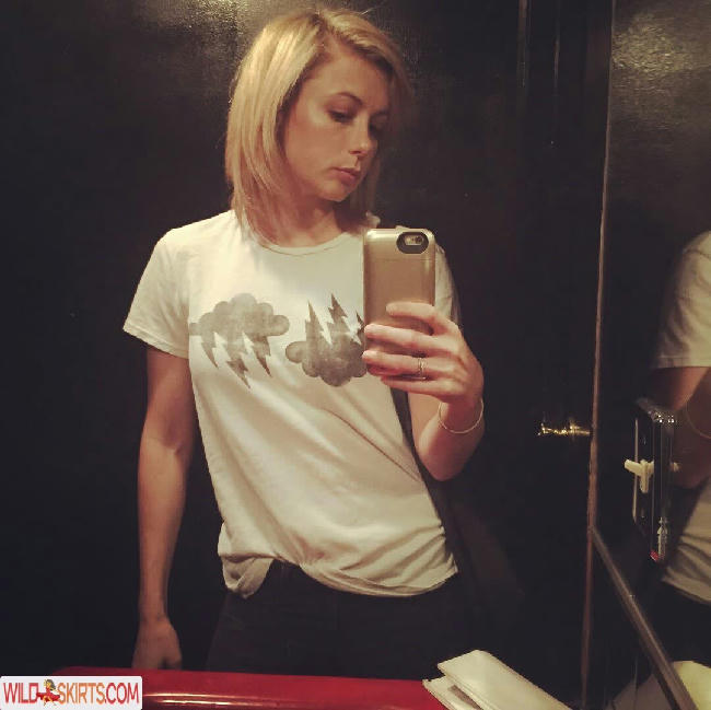 Iliza Shlesinger / ilizas nude Instagram leaked photo #52