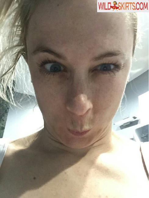 Iliza Shlesinger / ilizas nude Instagram leaked photo #70