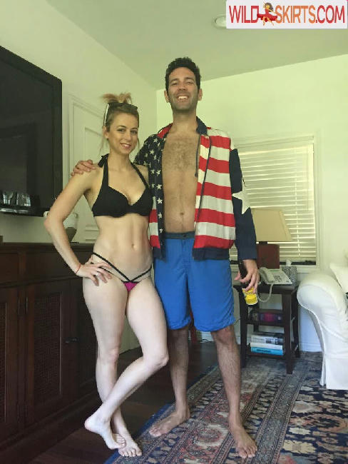 Iliza Shlesinger / ilizas nude Instagram leaked photo #124