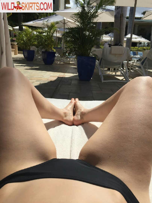 Iliza Shlesinger / ilizas nude Instagram leaked photo #191