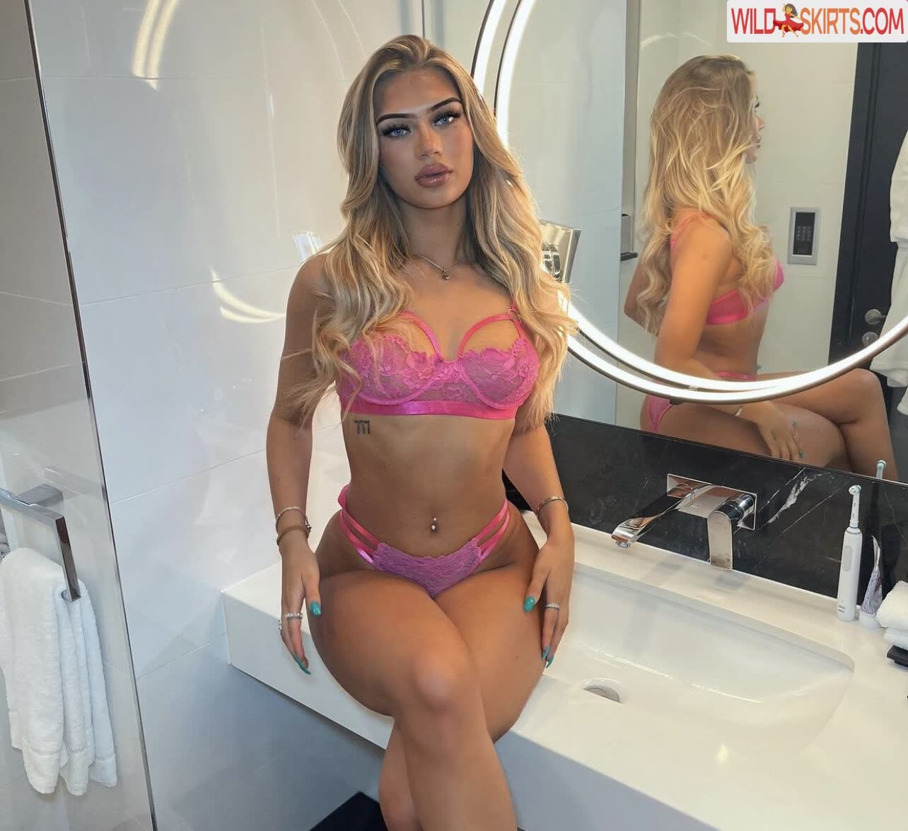 Imogen Oakley / imogen.oakley nude OnlyFans, Instagram leaked photo #2