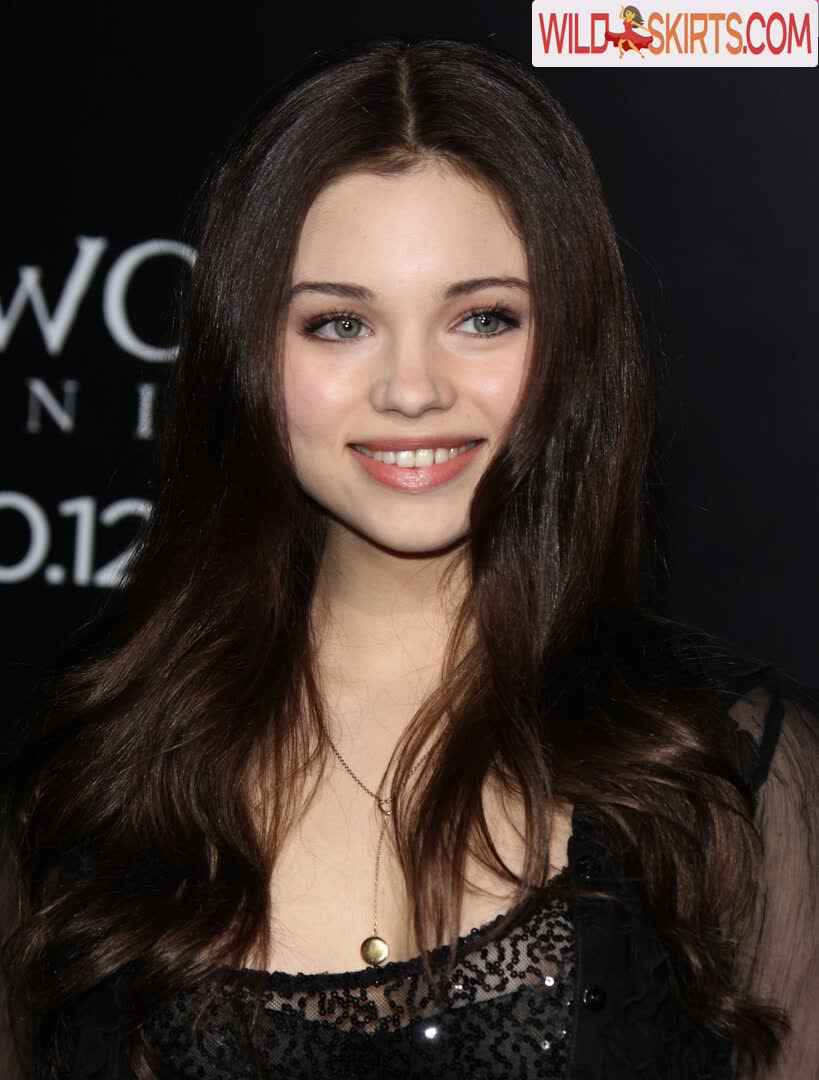 India Eisley nude leaked photo #125