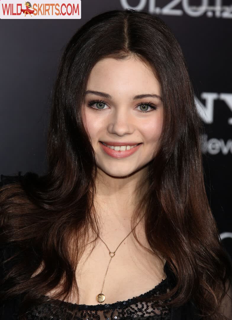 India Eisley nude leaked photo #52