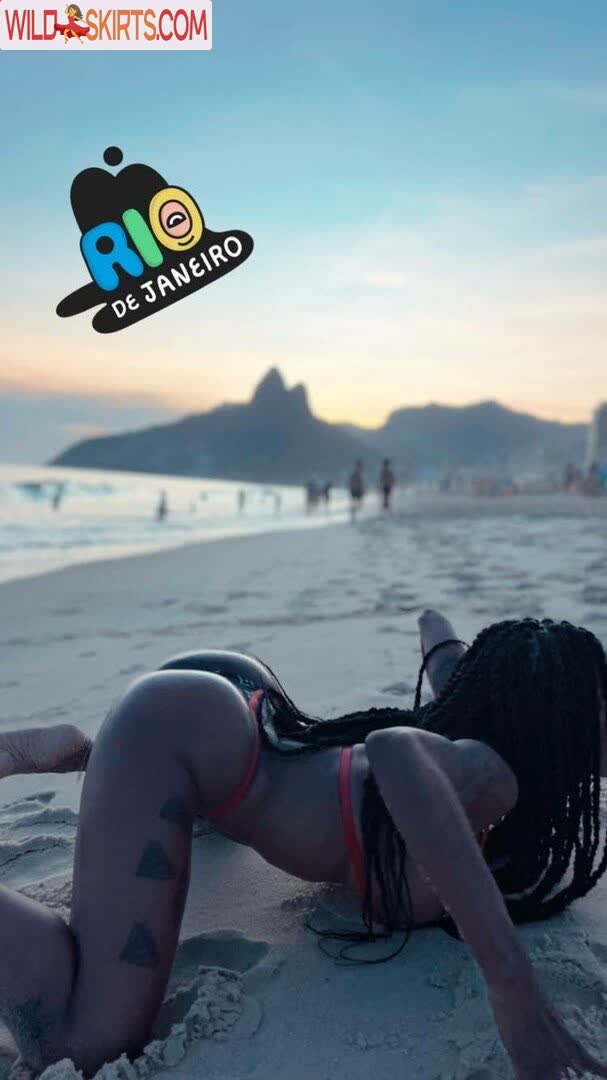 Inês Brasil nude leaked photo #67