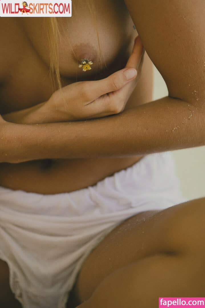 Inka Williams nude leaked photo #83