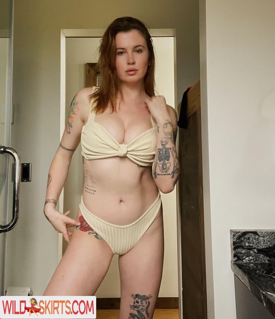 Ireland Baldwin / irelandbasingerbaldwin nude Instagram leaked photo #16