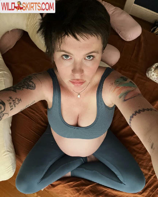 Ireland Baldwin / irelandbasingerbaldwin nude Instagram leaked photo #192