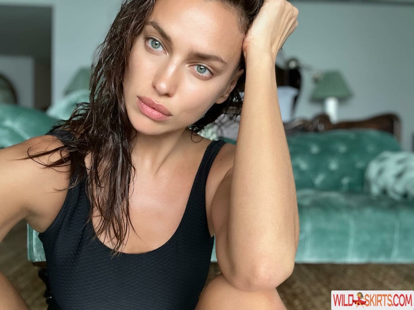 Irina Shayk / irinashayk nude Instagram leaked photo #10