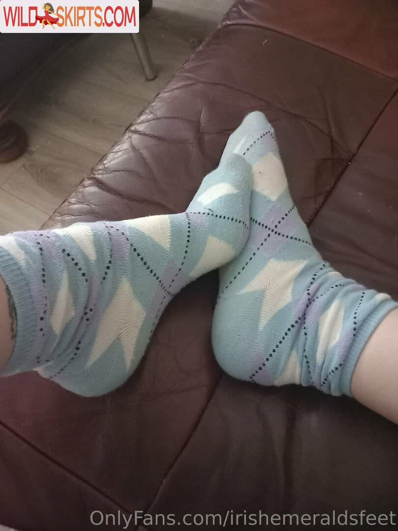 irishemeraldsfeet / irishemeraldsfeet / therealdesertgypsy nude OnlyFans, Instagram leaked photo #3