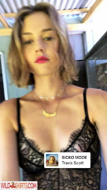 Isabelle Cornish / isabellecornish nude Instagram leaked photo #39