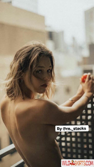 Isabelle Cornish / isabellecornish nude Instagram leaked photo #70