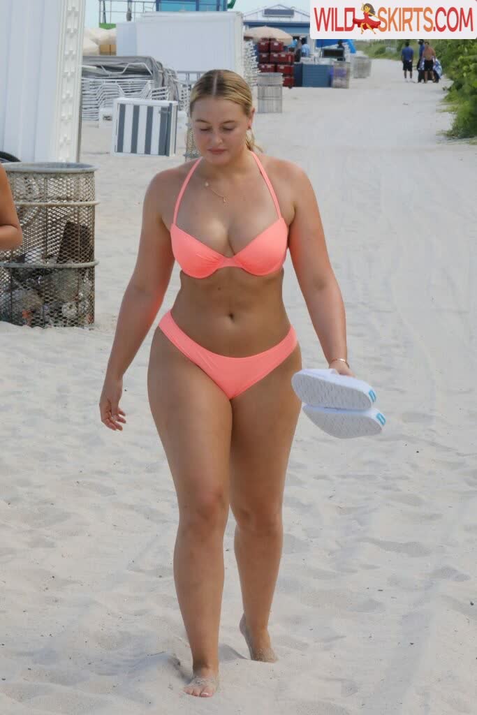 Iskra Lawrence nude leaked photo #116