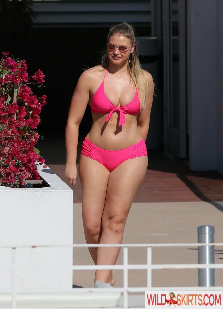 Iskra Lawrence nude leaked photo #129