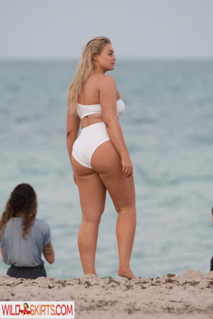 Iskra Lawrence / iskra nude Instagram leaked photo