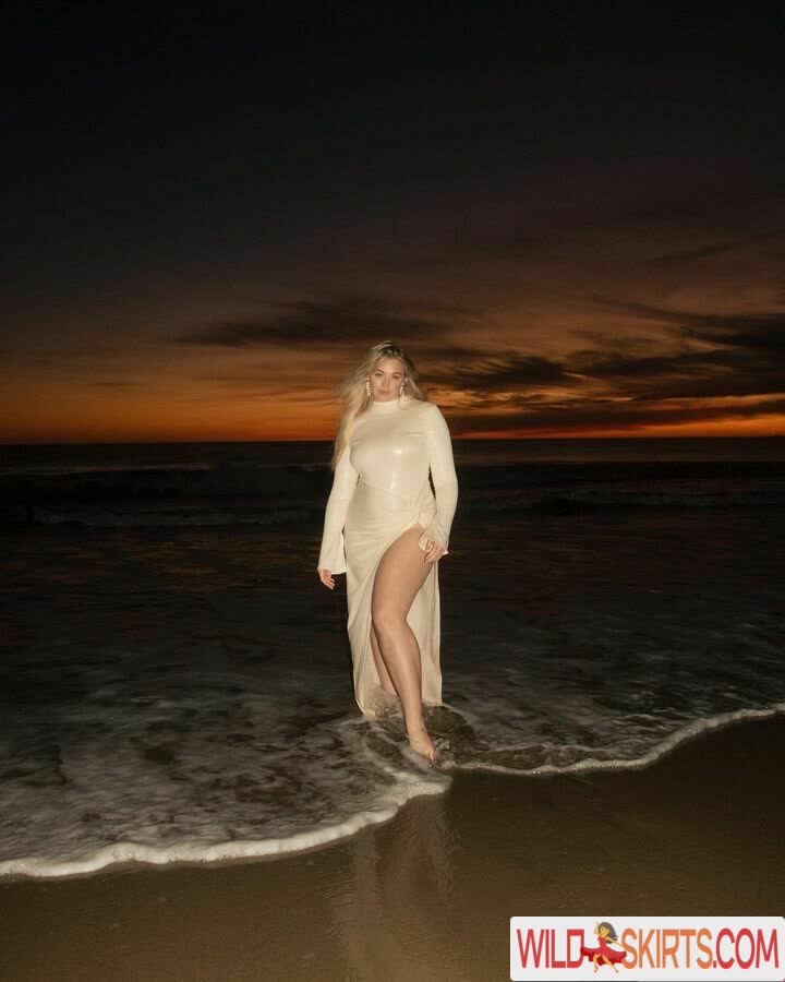 Iskra Lawrence nude leaked photo #264