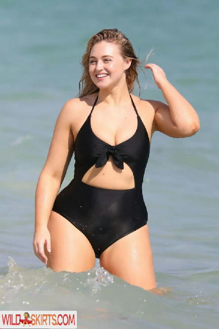 Iskra Lawrence / iskra nude Instagram leaked photo #238