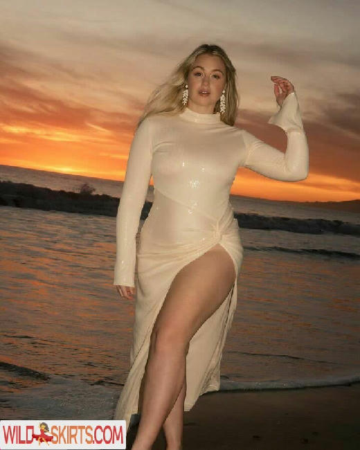 Iskra Lawrence / iskra nude Instagram leaked photo #266