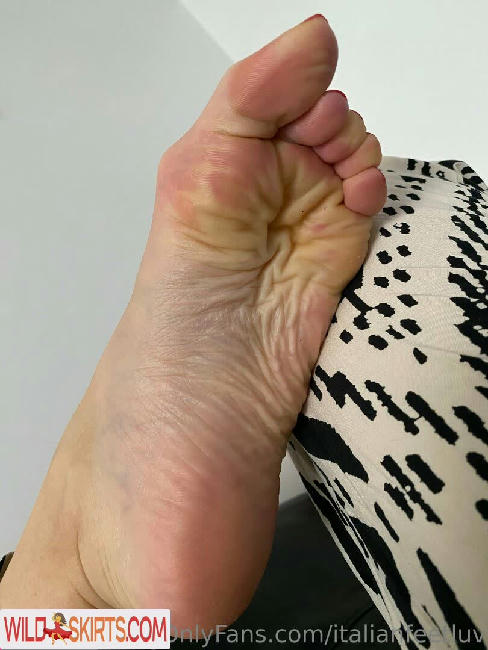 italianfeetluv / italianfeetluv / italylovers_1962 nude OnlyFans, Instagram leaked photo #68