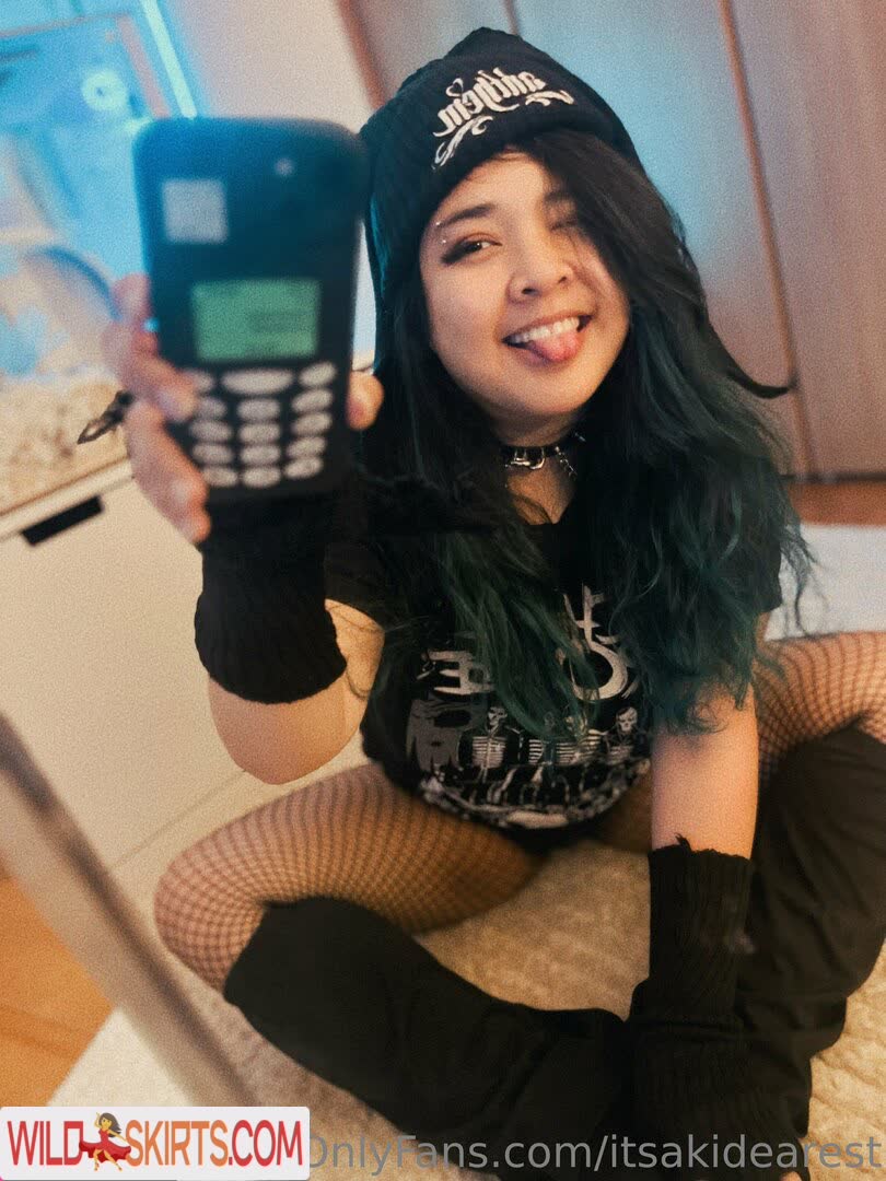 itsakidearest / akidearest / itsakidearest nude OnlyFans, Instagram leaked photo #1