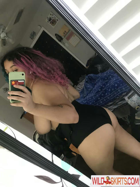 itselliemay nude OnlyFans, Instagram leaked photo #3