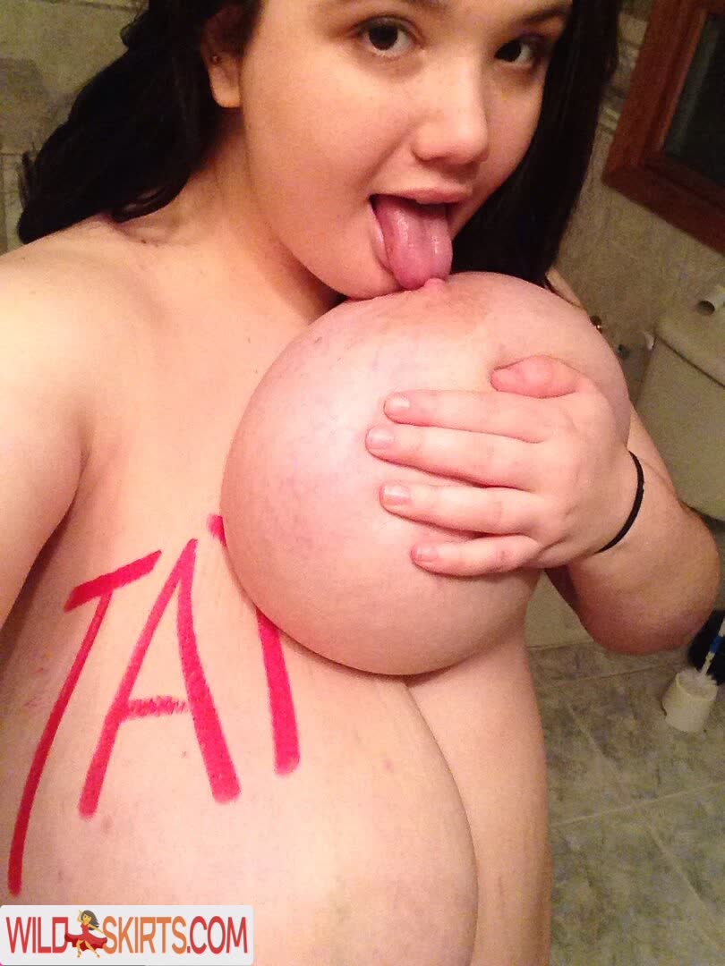 Itskaitiecali nude leaked photo #10