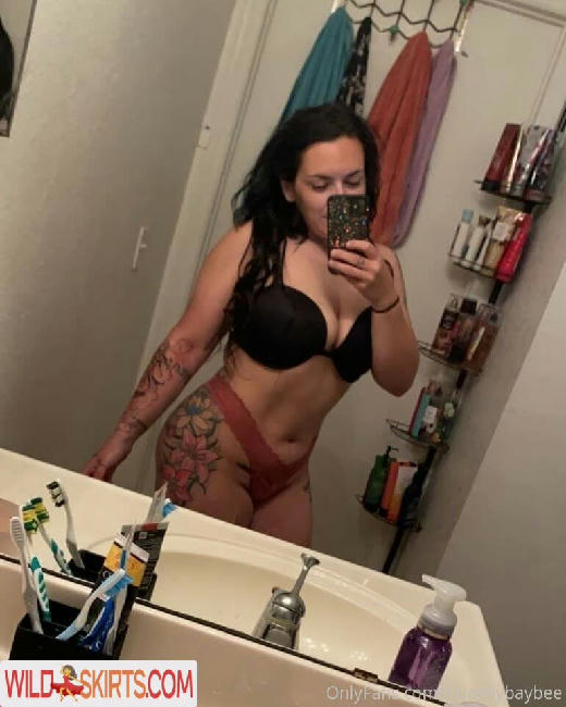 itsmellybaybee / itsmebayley23 / itsmellybaybee nude OnlyFans, Instagram leaked photo #9