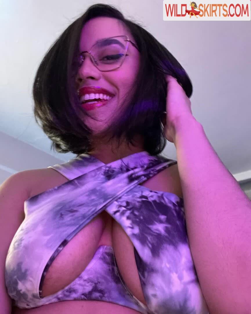 Itsqueennovaa nude leaked photo #10