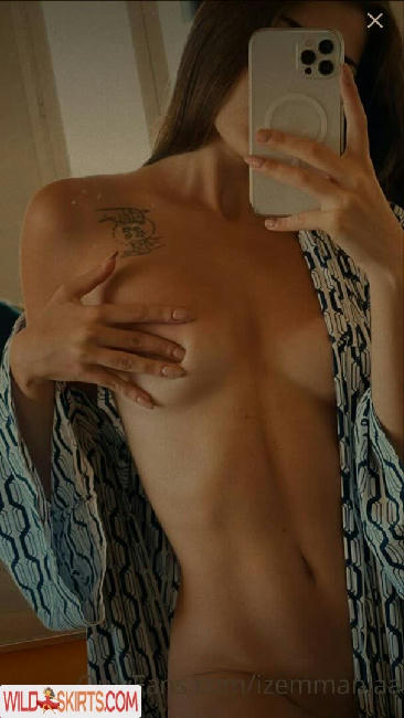 Izemniaa / izemmaniaa nude leaked photo #33