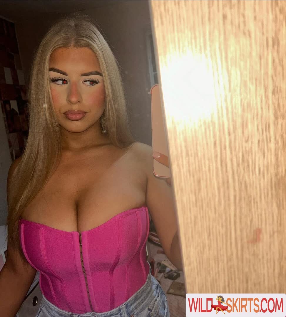 Izzrose.x / izzrose.x / izzy_xx nude OnlyFans, Instagram leaked photo #5