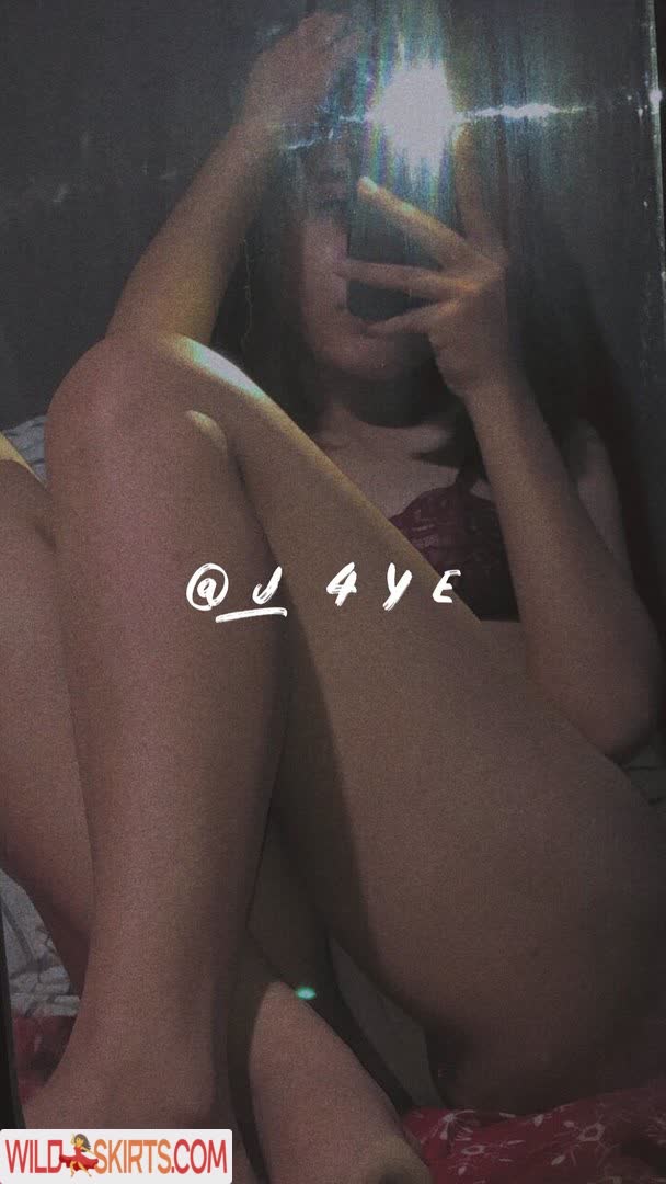 J4ye nude leaked photo #14