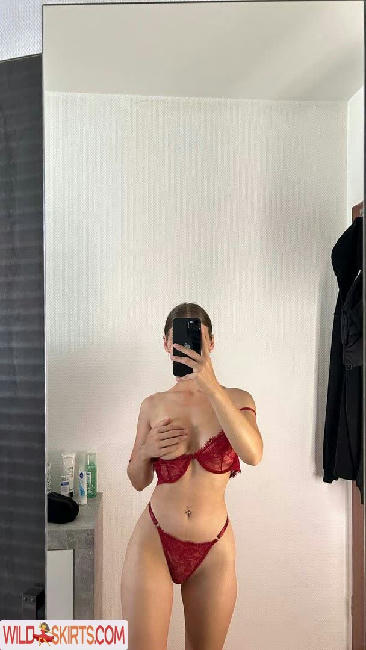 JadwigLvgne / Lucy / bunnycourtney / lucy-fans / lucywhoelse nude OnlyFans, Instagram leaked photo #8