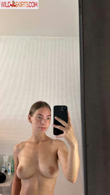 JadwigLvgne / Lucy / bunnycourtney / lucy-fans / lucywhoelse nude OnlyFans, Instagram leaked photo #44