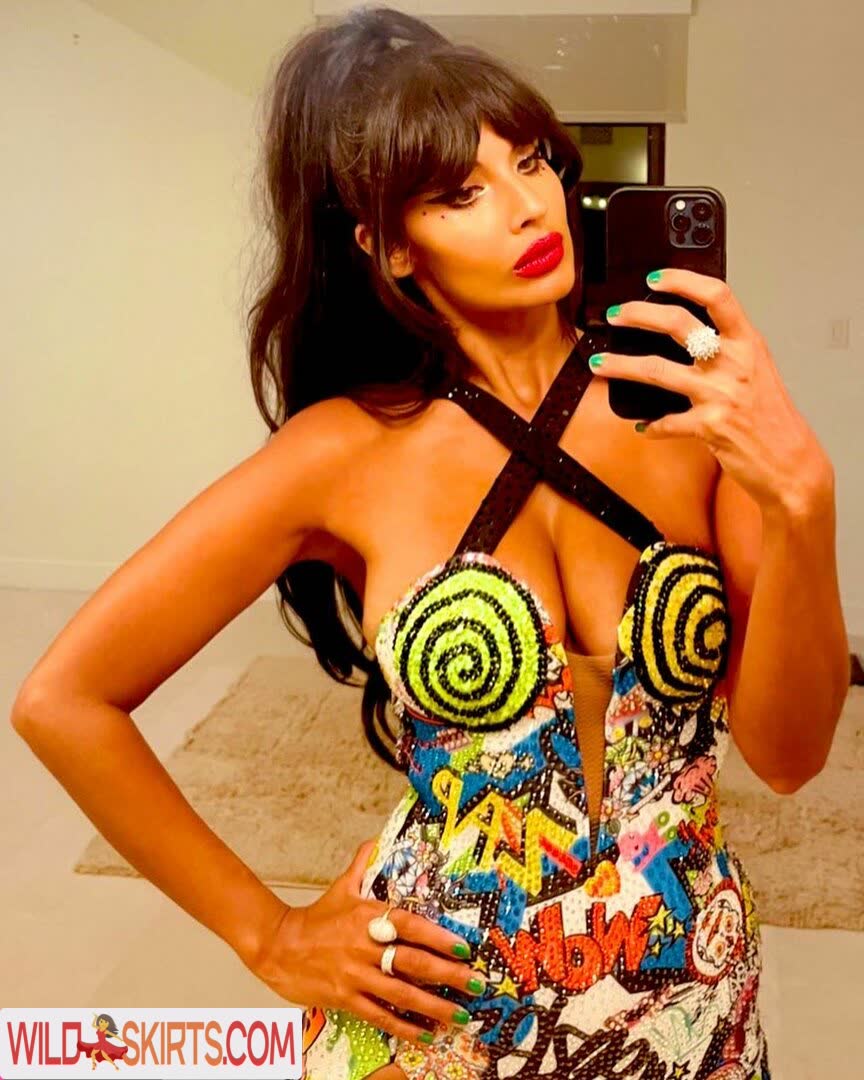 Jameela Jamil / jameelajamil nude Instagram leaked photo #5