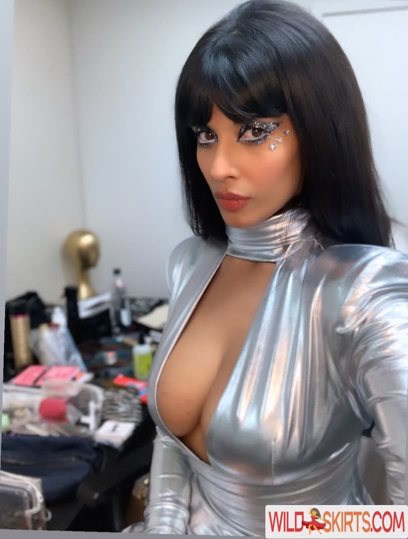 Jameela Jamil / jameelajamil nude Instagram leaked photo #1